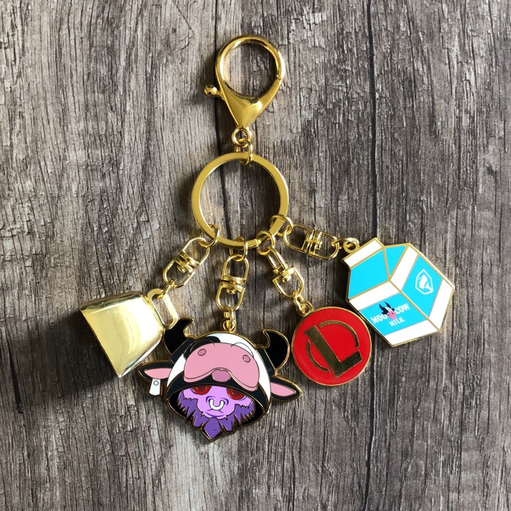 Riot Games x League of Legends Moo Cow Alistar Keychain